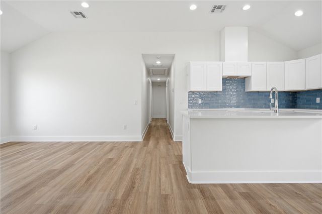 115 Flounder Dr, Port Aransas, TX 78373