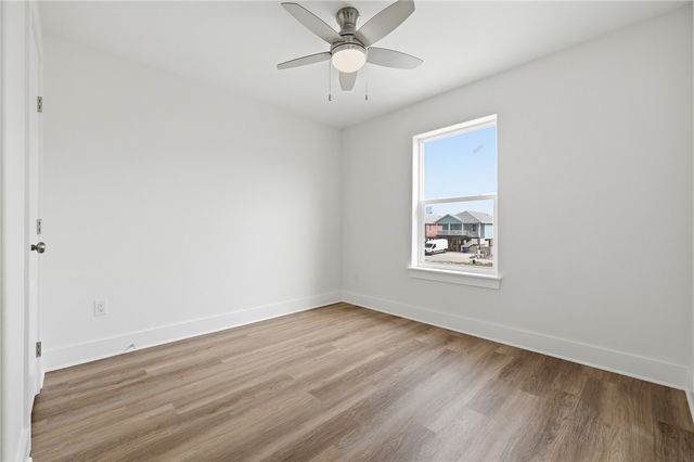 115 Flounder Dr, Port Aransas, TX 78373