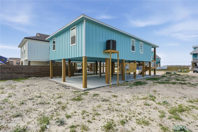 115 Flounder Dr, Port Aransas, TX 78373