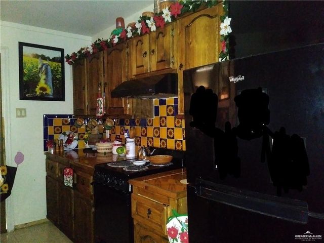 812 El Lucero Street, Sullivan City, TX 78595