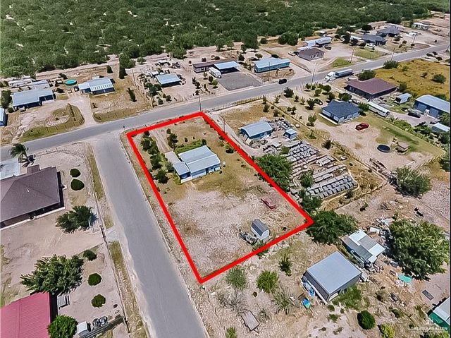 812 El Lucero Street, Sullivan City, TX 78595