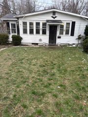 1514 Carroll Street, South Bend, IN 46613