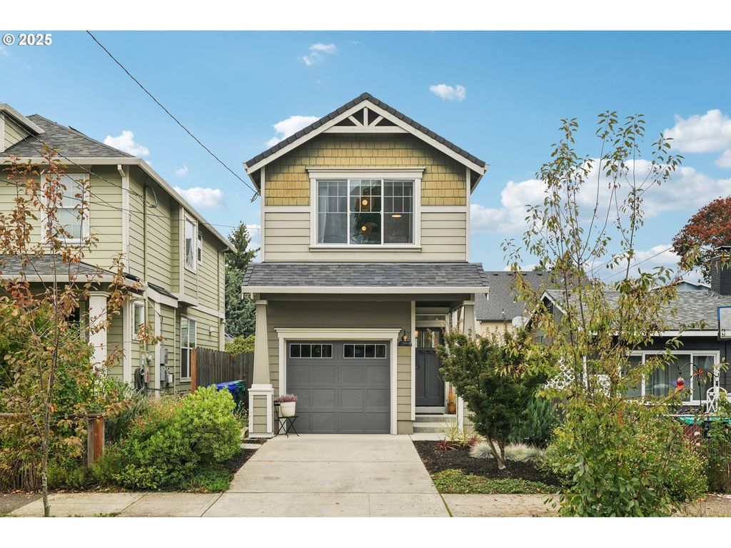 2813 N ARGYLE St, Portland, OR 97217