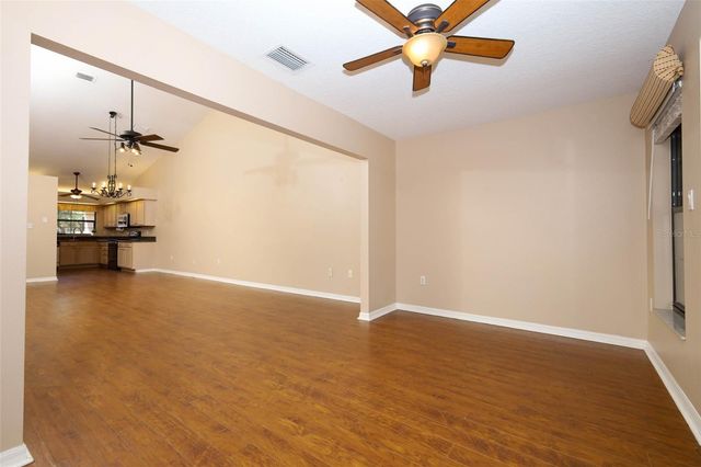 2021 ARBOR WAY, Mount Dora, FL 32757