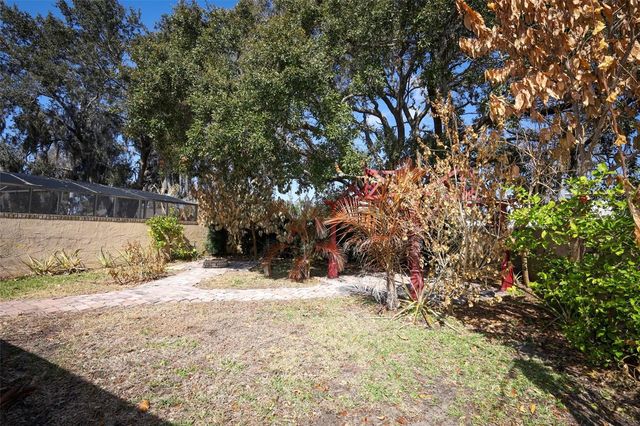 2021 ARBOR WAY, Mount Dora, FL 32757