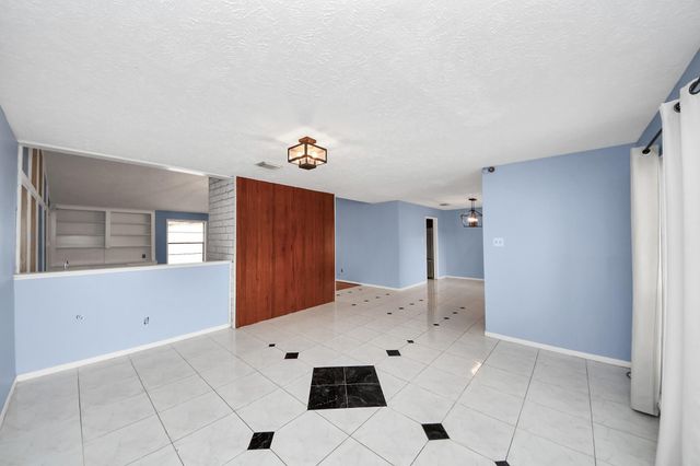 11526 Sagevale Lane, Houston, TX 77089