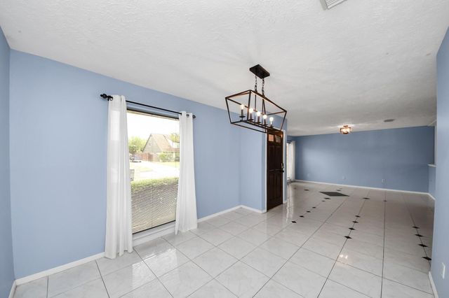 11526 Sagevale Lane, Houston, TX 77089