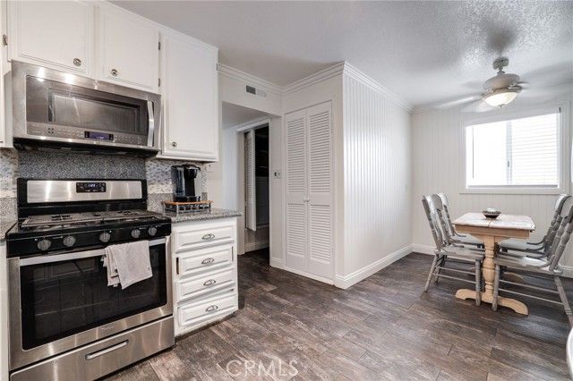 620 18th Street Front House, Huntington Beach, CA 92648