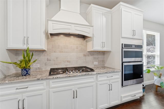 299 Auburn Hills Drive, Sunnyvale, TX 75182