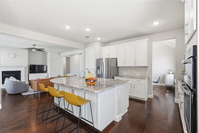 299 Auburn Hills Drive, Sunnyvale, TX 75182