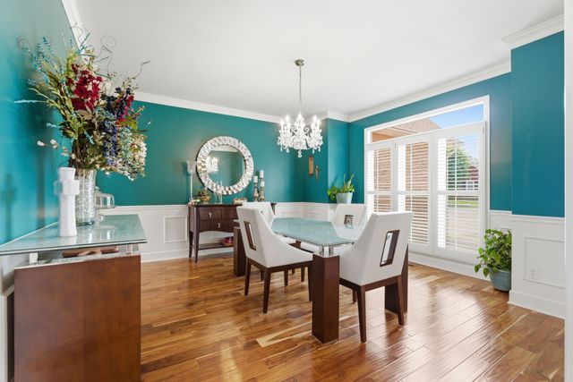 203 Black Hawk Way, Murfreesboro, TN 37127