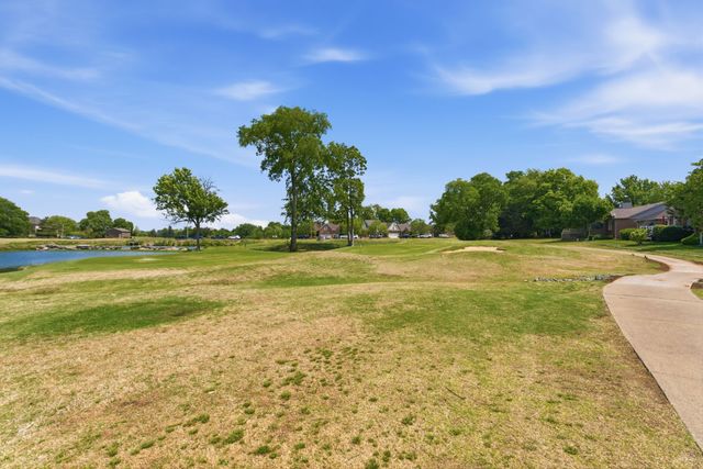 203 Black Hawk Way, Murfreesboro, TN 37127