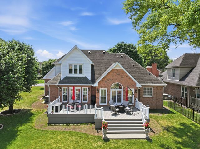 203 Black Hawk Way, Murfreesboro, TN 37127