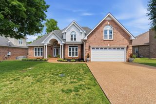 203 Black Hawk Way, Murfreesboro, TN 37127
