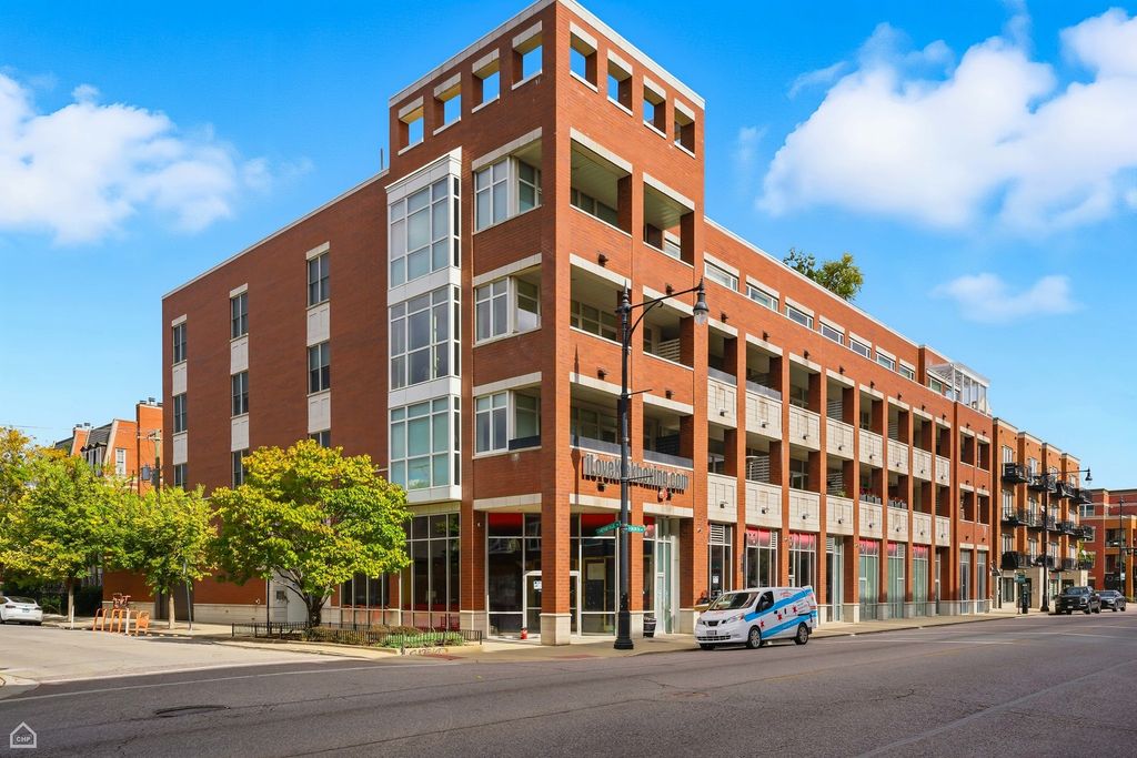 1611 N Hermitage Avenue 303, Chicago, IL 60622
