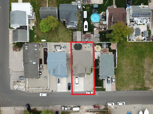 107 Waldron Road, Toms River, NJ 08753