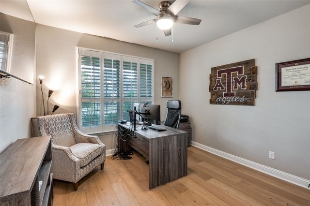 2525 Sandy Creek Lane, The Colony, TX 75056