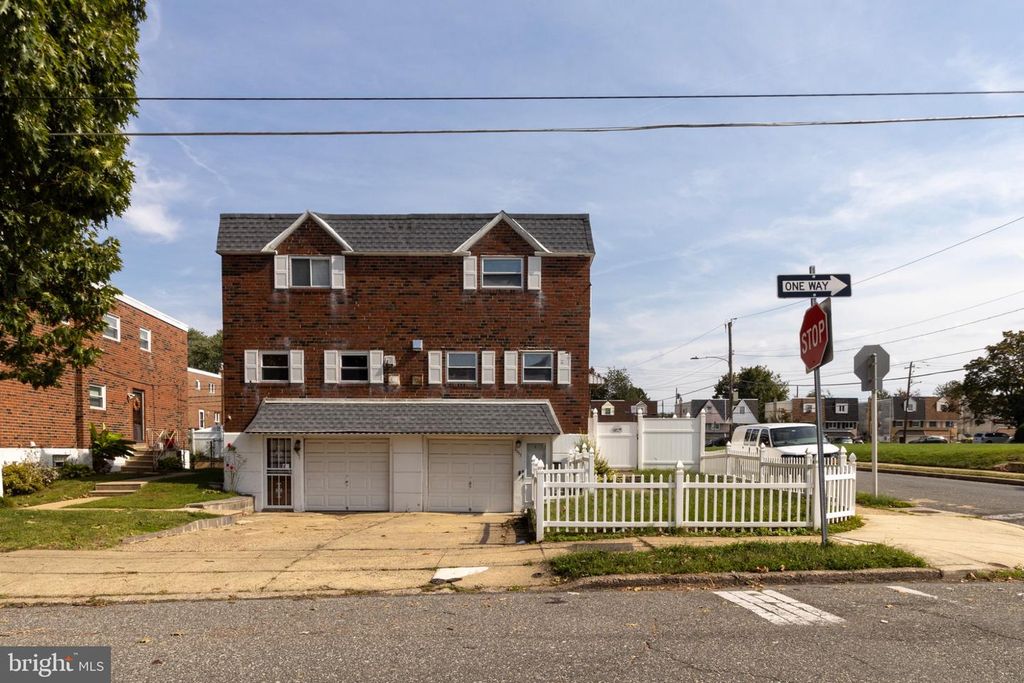 2653 MAXWELL ST, PHILADELPHIA, PA 19152 — photo 2