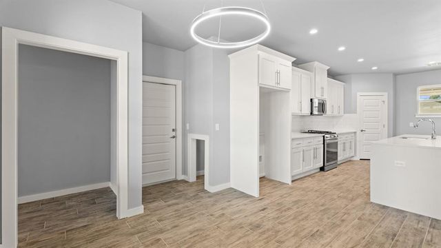 112 Olde Mill Road, Jones, OK 73049