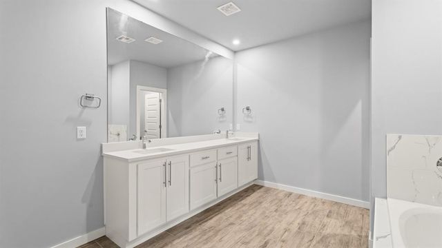 112 Olde Mill Road, Jones, OK 73049