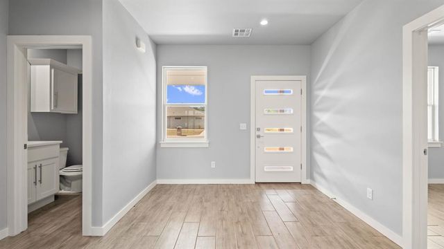 112 Olde Mill Road, Jones, OK 73049