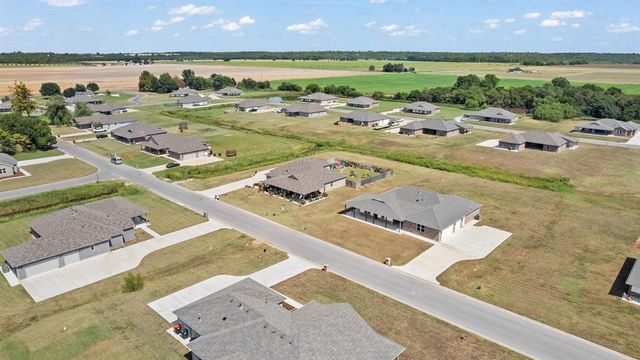 112 Olde Mill Road, Jones, OK 73049