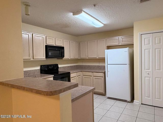 7920 MERRILL Road 810, Jacksonville, FL 32277