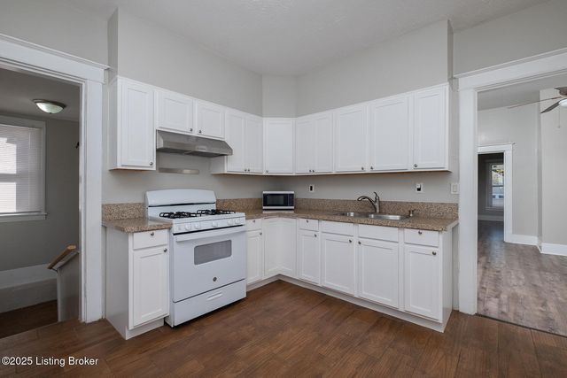 925 W Evelyn Ave, Louisville, KY 40215