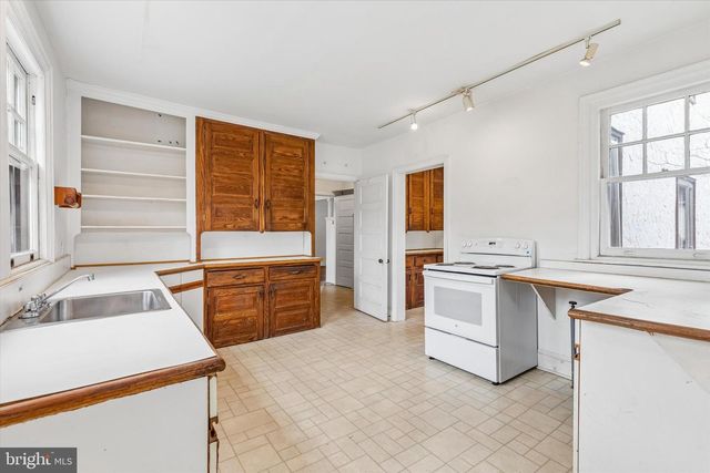 408 MCCLENAGHAN MILL RD, Wynnewood, PA 19096