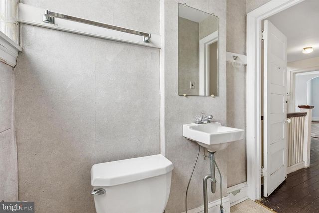 408 MCCLENAGHAN MILL RD, Wynnewood, PA 19096