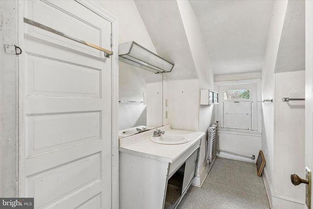 408 MCCLENAGHAN MILL RD, Wynnewood, PA 19096