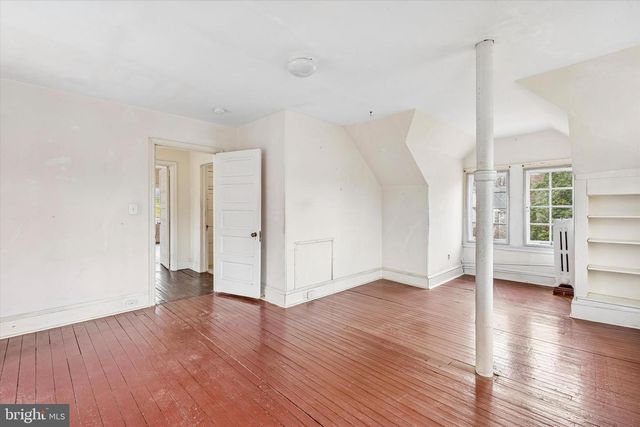 408 MCCLENAGHAN MILL RD, Wynnewood, PA 19096