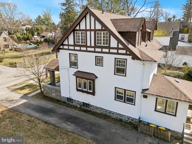 408 MCCLENAGHAN MILL RD, Wynnewood, PA 19096
