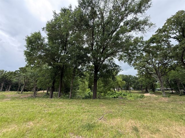 210 Livingston Street, Edgewood, TX 75117