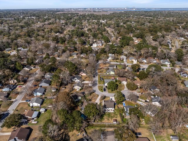 1131 Bellwood Road, Charleston, SC 29412