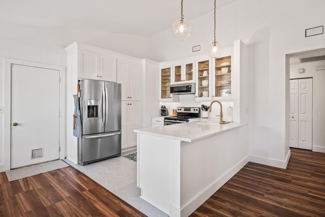 1131 Bellwood Road, Charleston, SC 29412