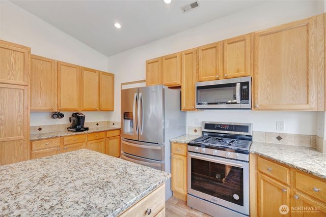 15104 148th Street E, Orting, WA 98360