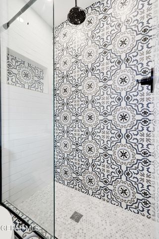 6040 Cabrillo Drive, El Paso, TX 79912