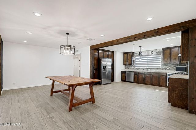 6040 Cabrillo Drive, El Paso, TX 79912