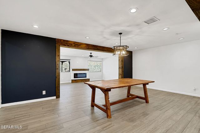 6040 Cabrillo Drive, El Paso, TX 79912