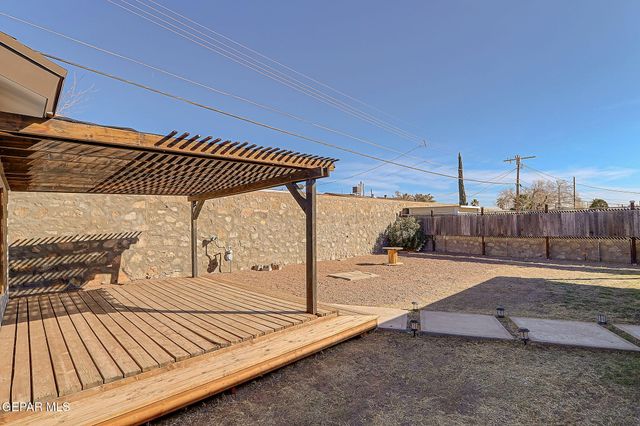 6040 Cabrillo Drive, El Paso, TX 79912