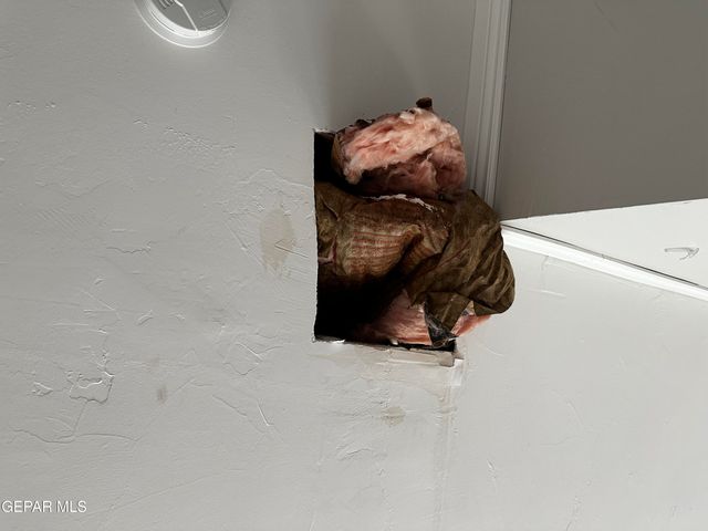 6040 Cabrillo Drive, El Paso, TX 79912