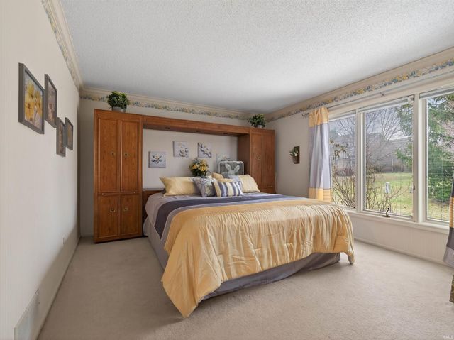 1122 Packard Place, Auburn, IN 46706