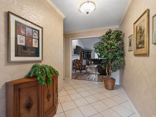 1122 Packard Place, Auburn, IN 46706