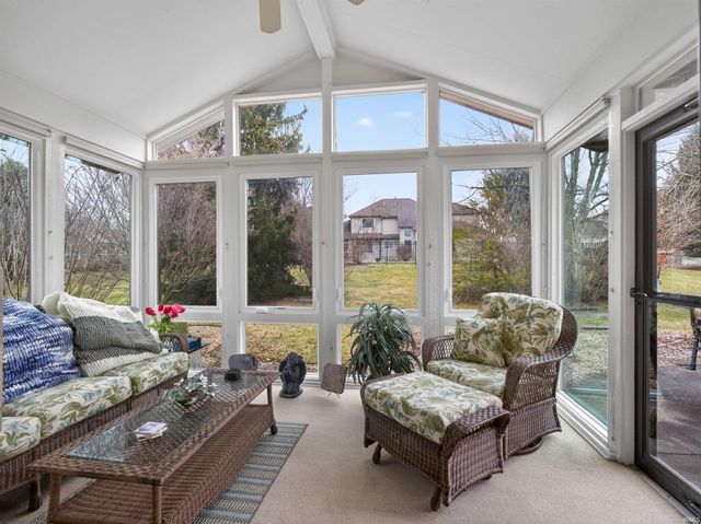 1122 Packard Place, Auburn, IN 46706