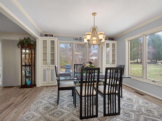 1122 Packard Place, Auburn, IN 46706