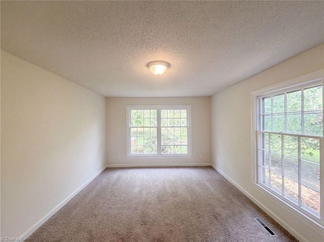 3828 Waterview Road, High Point, NC 27265