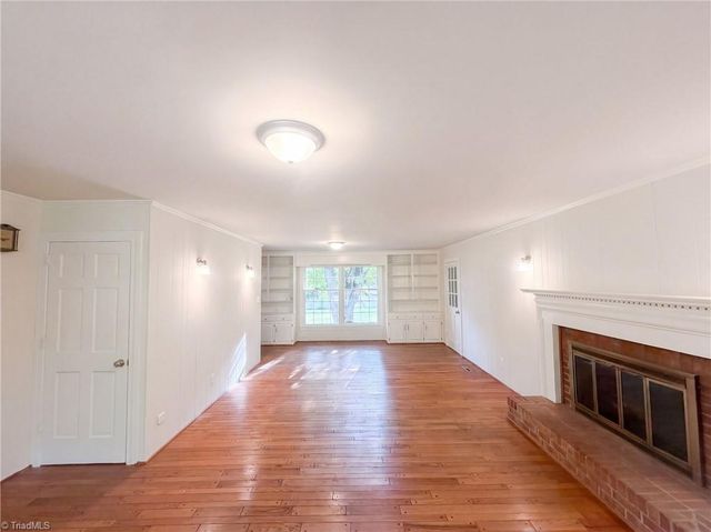 3828 Waterview Road, High Point, NC 27265