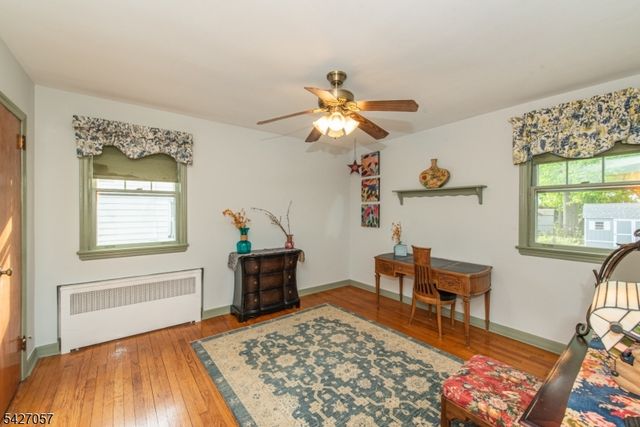 31 Stanley Ct, North Haledon Boro, NJ 07508