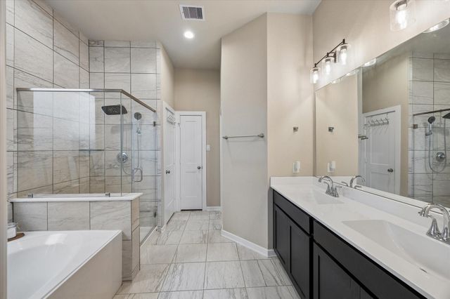 17238 Broadleaf Oak Drive, Hockley, TX 77447